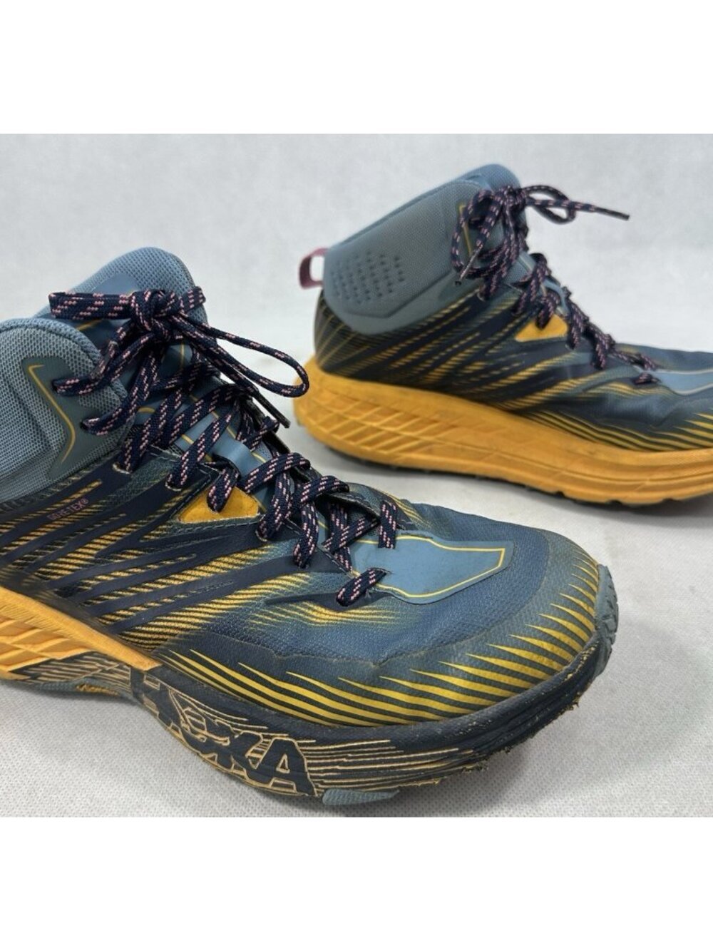 Hoka One One Speedgoat 2 Mid Gtx Blue Hiking Shoes Womens Size 8.5